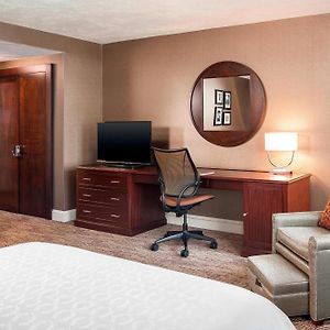 Guest room 1 Queen